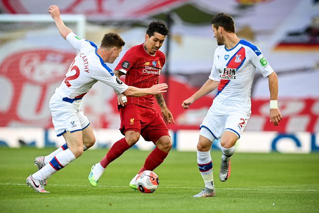 火箭力克公牛7连胜 利拉德30+12雄鹿险胜篮网